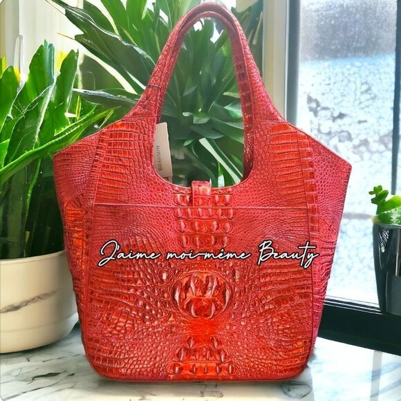 Brahmin Melbourne Large Market Tote in Ember ♥️ (Metallic Red) - Picture 9 of 12
